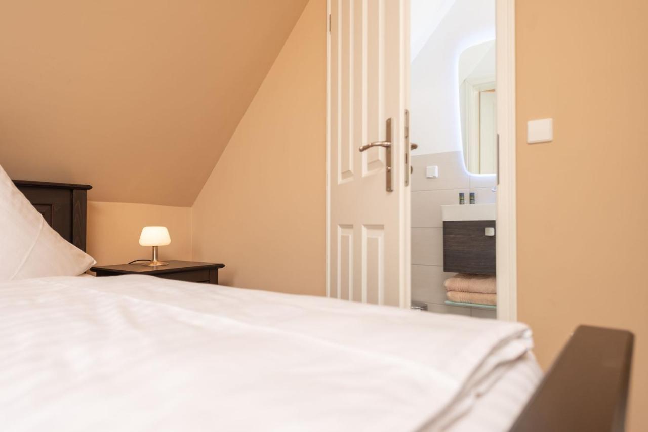 Hotel Wasserschloesschen Naumburg  Kültér fotó